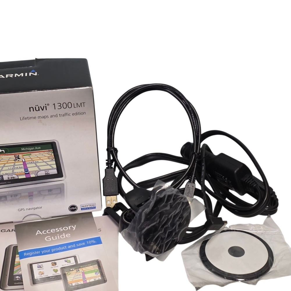 Garmin Nuvi 1300LMT Automotive GPS‎ Mountable Lifetime Maps & Traffic bundle - Picture 5 of 6